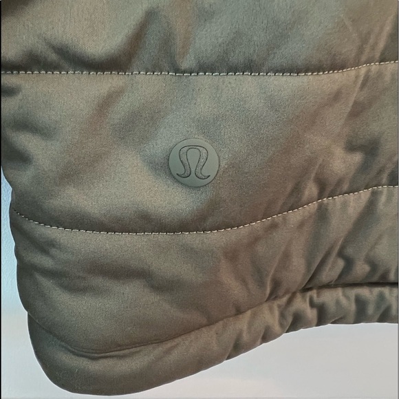 Lululemon Dynamic Movement 1/2 Zip Army Green - Picture 8 of 11